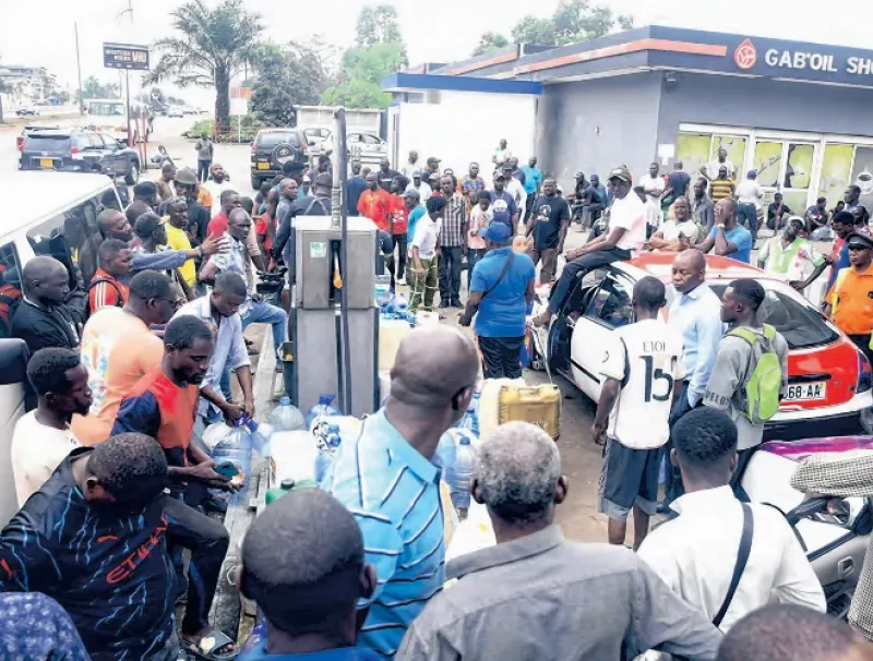 Les automobilistes ont vécu un vendredi noir dans les stations-service du Grand Libreville.