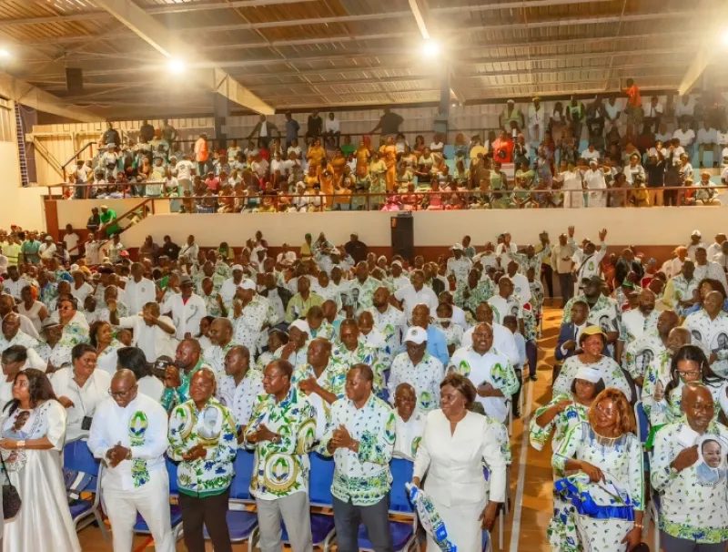 Membres du Parti démocratique gabonais (PDG)