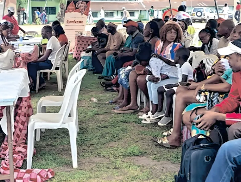 Moment de sensibilisation au VIH/Sida, au Centre régional de santé de Melen