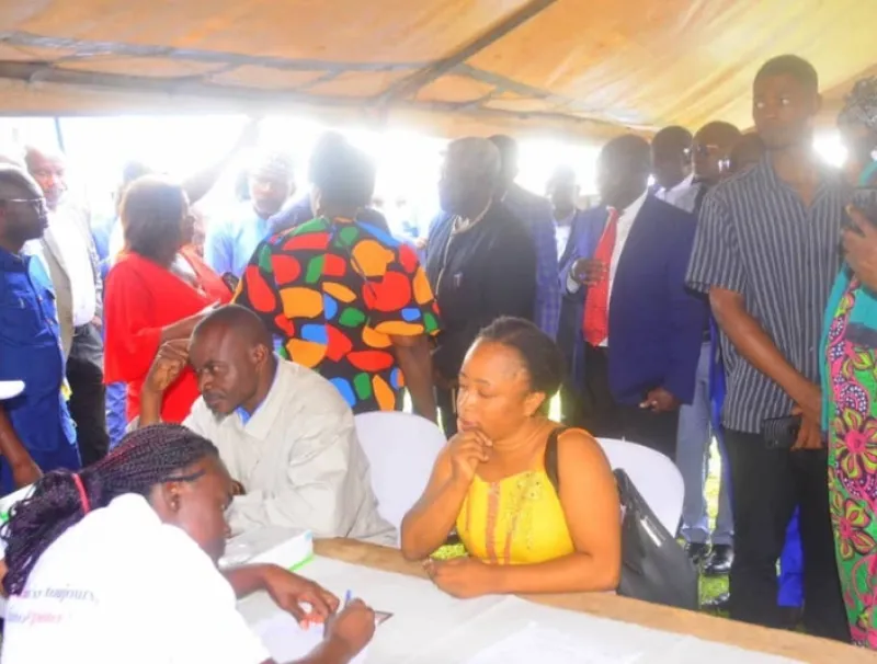 Stand de dépistage à Oyem.