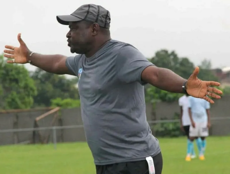 Hugues Sosthène Yala, coach principal de l'AO CMS