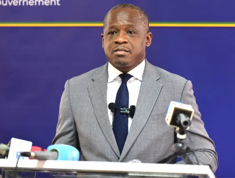 Déclaration du ministre de l'Intérieur, Herman Immongault face à presse nationale et internationale.