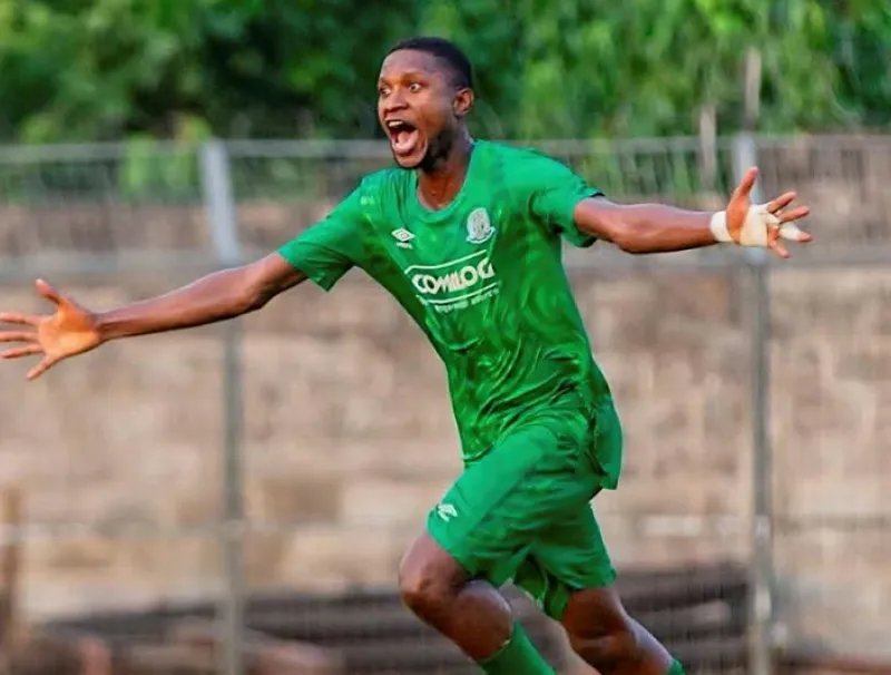 Kaled Okoua Nkani, footballeur à Mangasport