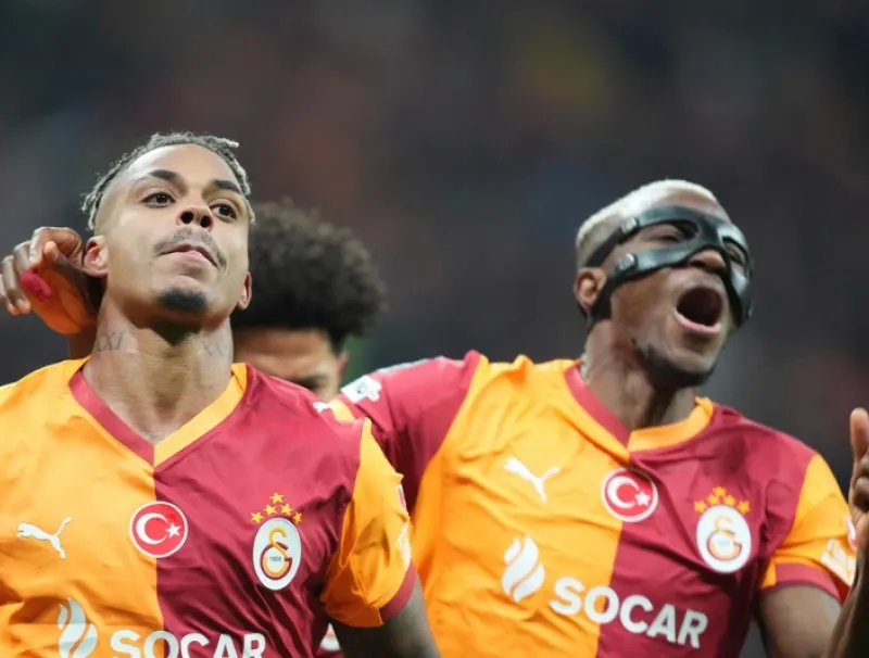 Mario Lemina et Victor Osimhen