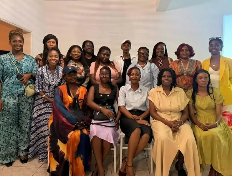 Les membres du Collectif des féministes du Gabon.