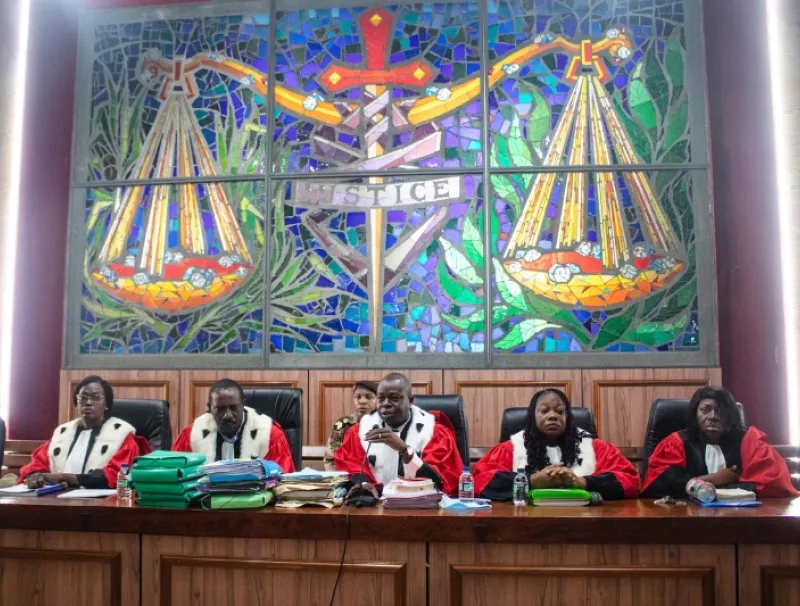 Session criminelle spéciale : les cas de contumace pour débuter