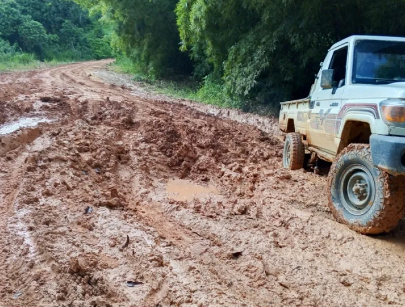 Route Pana–Koula-Moutou