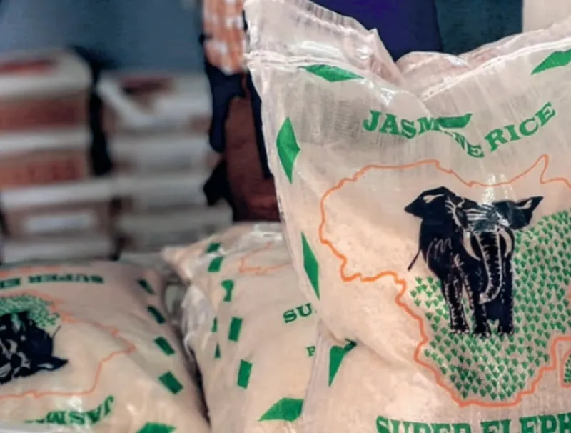 Sac de riz vendu au Gabon