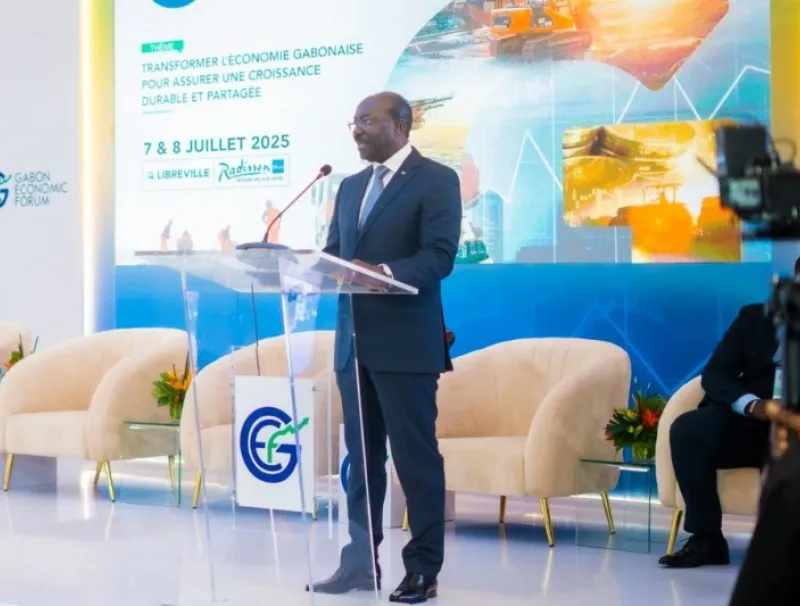 Henri-Claude Oyima lors du Gabon economic forum.