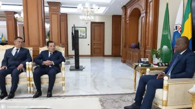 Brice Clotaire Oligui Nguema, président du Gabon, Adnan Houdrouge, président-directeur général du groupe Mercure International of Monaco et Jean-Marc Chalon, directeur général de Sodigab Mbolo