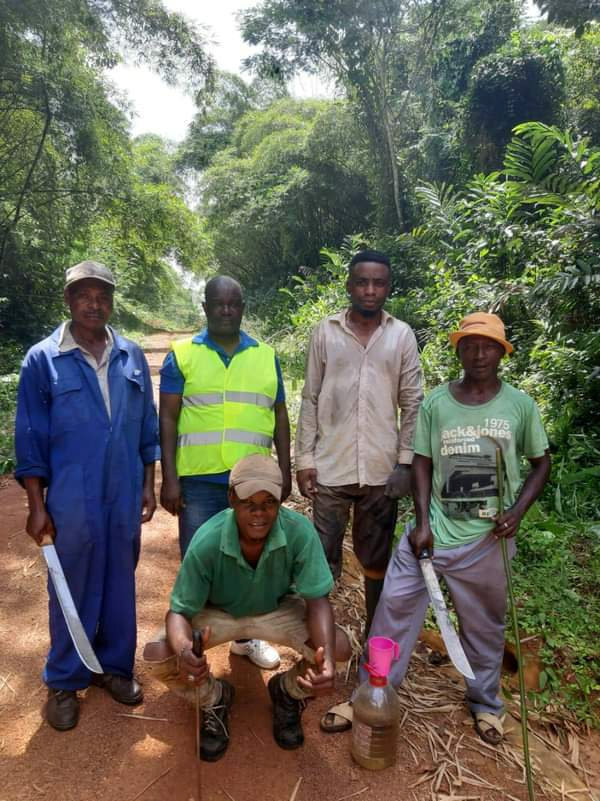 Lebamba : travaux d’ensoleillement sur l’axe Kanda-Idembé-Mabanga