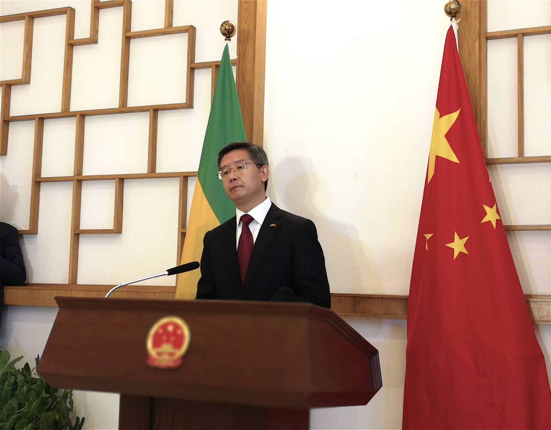 Stabilité et paix dans le monde : Li Jinjin précise la vision de la Chine