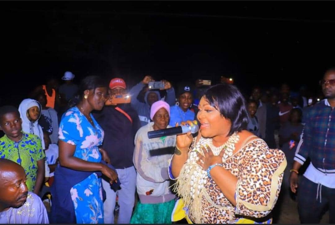 Haut-Ogooué : fin du tournoi de football et culturel Jean de Dieu Ndouna.