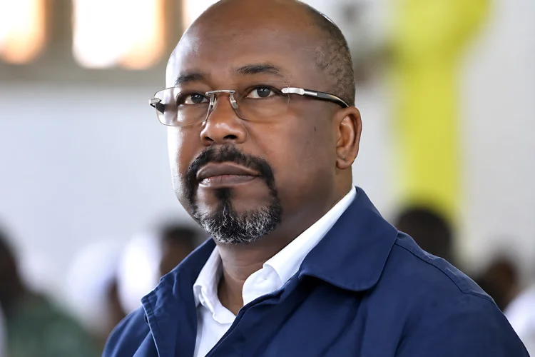 Alain Claude Bilie-By-Nzé, président du parti Ensemble pour le Gabon (EPG)