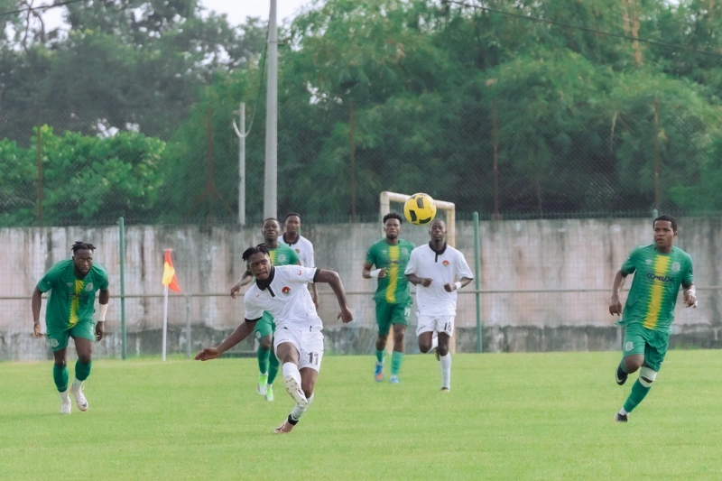 National-Foot 1 : USB-Manga en tête d'affiche et derby à Lambarené