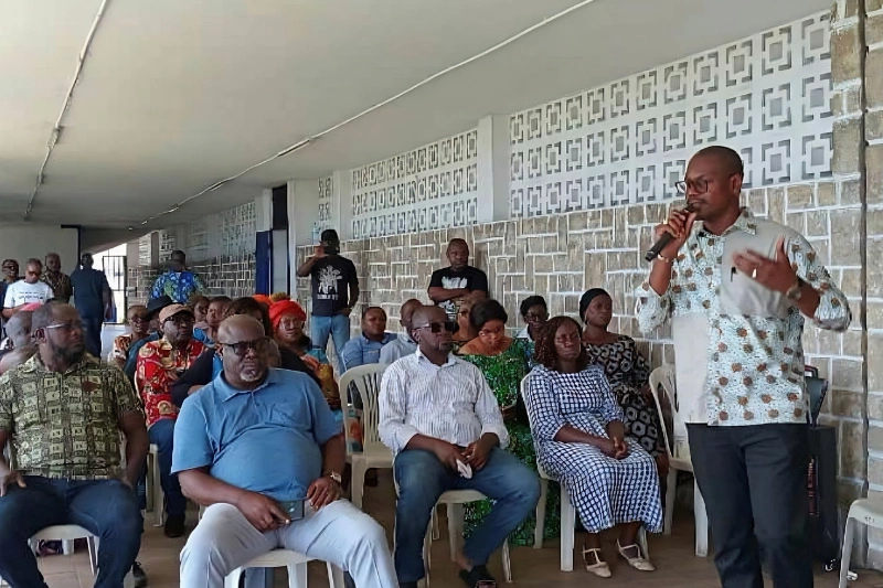 Poste S.A : le syndicat exige l'installation de la nouvelle direction générale