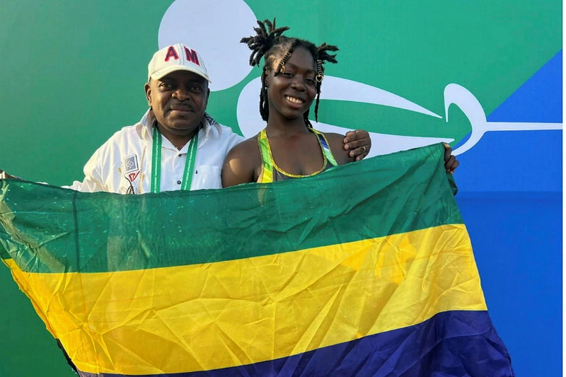 Kenza Falana, pour sa première sélection, a décroché la médaille d’argent au Nigeria.  © DR