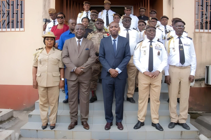 Justice : près de 3 000 personnes en détention préventive à "Sans-Famille"