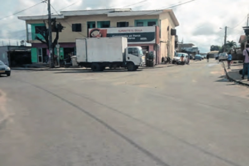 À l’origine, le quartier Awoungou avait été identifié comme zone de relogement des déguerpis de Plaine-Orety. © DR
