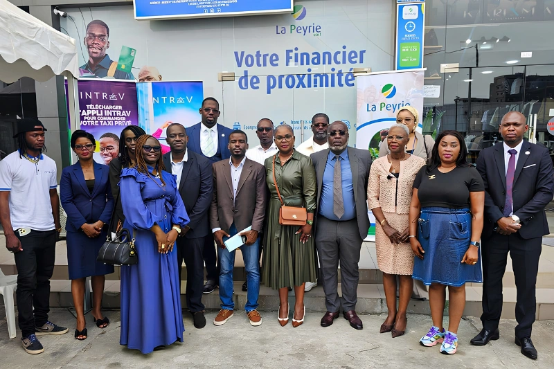 Transport : La Peyrie et INTRAV soutiennent 28 jeunes Gabonais