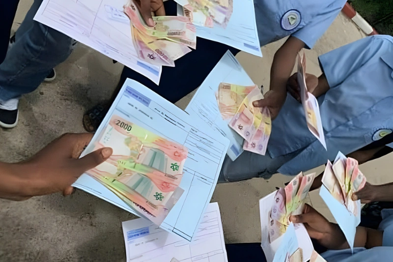 Bourses : aurait-on oublié les étudiants ?