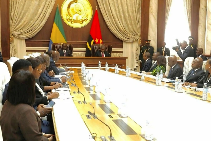 Brice Clotaire Oligui Nguema, président du Gabon en visite d'État en Angola