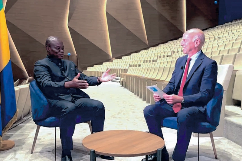 Brice Clotaire Oligui Nguema, président du Gabon et Marc Perelman