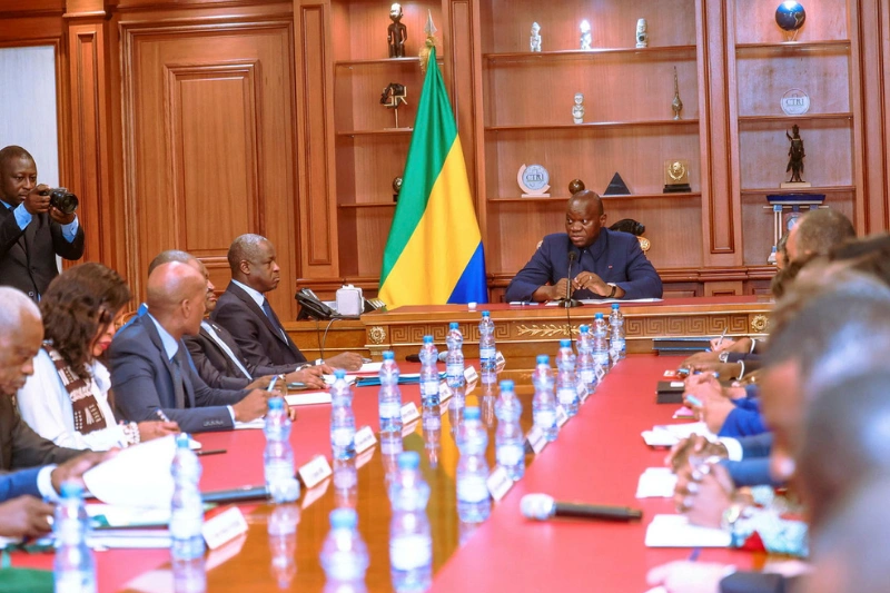 Parafiscalité : Oligui Nguema siffle la fin de la récréation