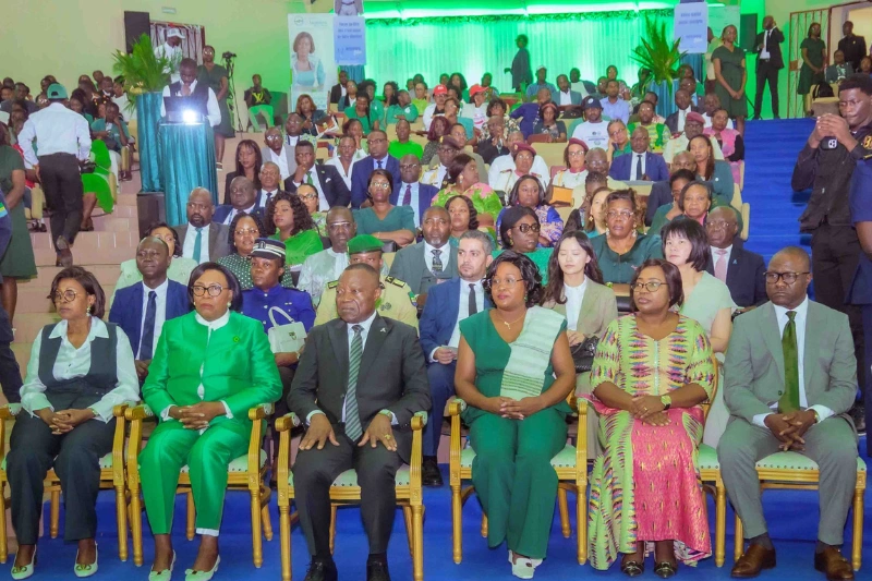 Cancers : satisfecit du gouvernement et bourses médicales pour les oncologues