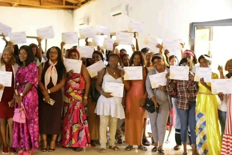 Koula-Moutou : des formations pour une centaine de femmes