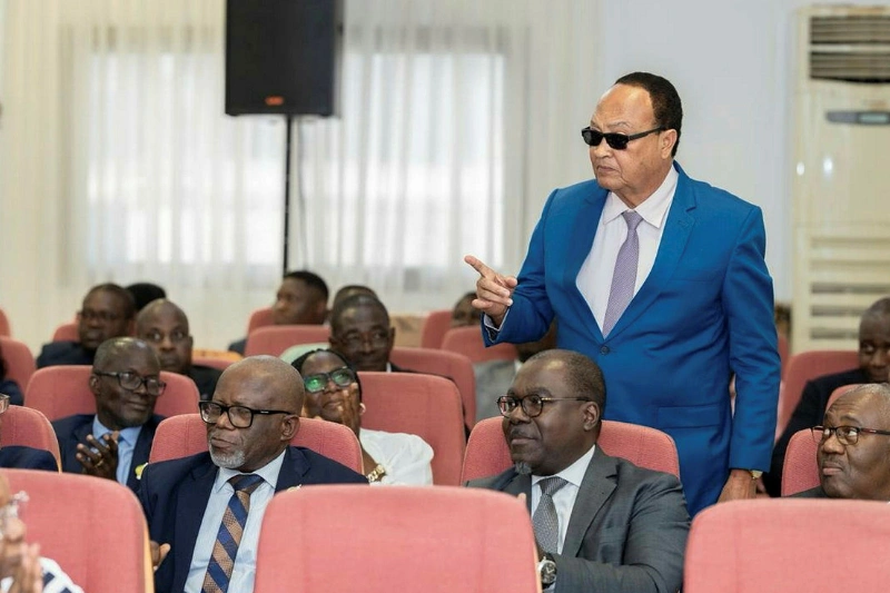 Charles Imounga-Orezans, sénateur 