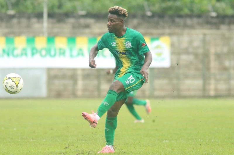 Samson Mbingui est le favori pour le titre de meilleur joueur de la saison. © DR