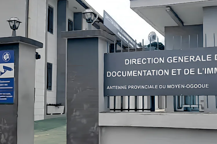 Le bâtiment abritant les services de la DGDI à Lambaréné.