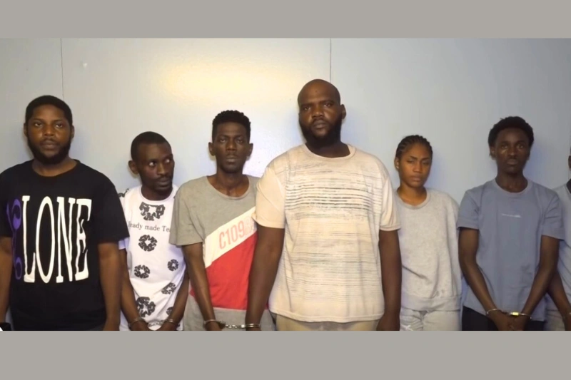 La bande à Socrate et Medellin aux arrêts.