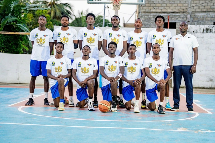 Basket-ball/Semi-professionnel hommes et Élite dames : Espoir et Charbo se distinguent d'entrée