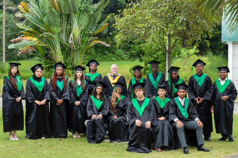 Éducation : la 6e promotion ERV s'envole vers les universités du monde