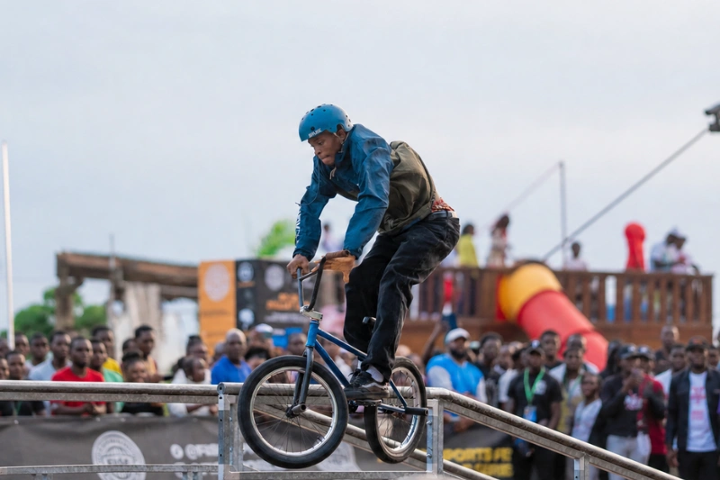 Sports extrêmes : le Fise de Libreville, toujours plus haut et plus vertigineux