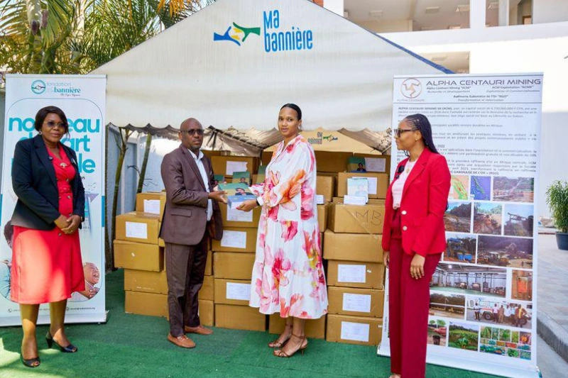 Éducation : ACM offre 10 000 kits scolaires à la Fondation " Ma Bannière "