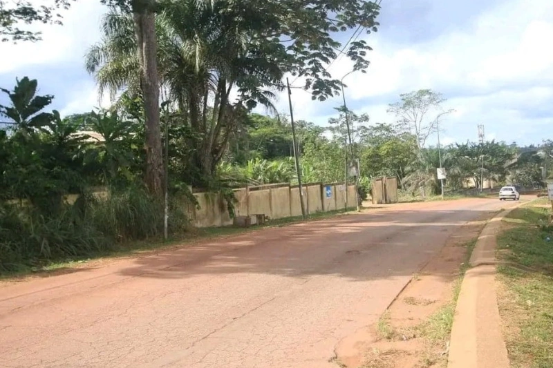Un pan du quartier Dialogue à Franceville
