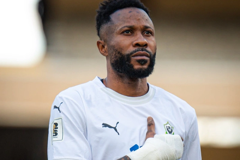 [CAN MAROC 2025] - Guelor Kanga suspendu face au Cameroun