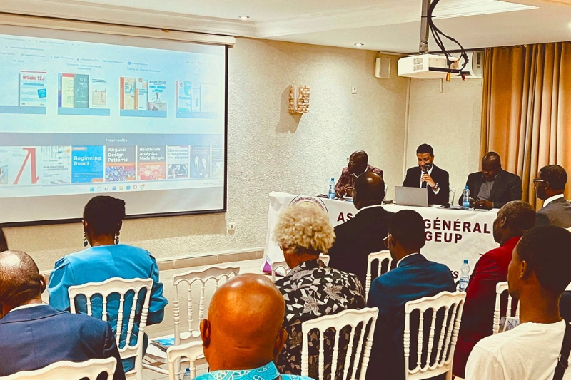 Bibliothèque numérique : 145 000 ouvrages universitaires à portée de smartphone