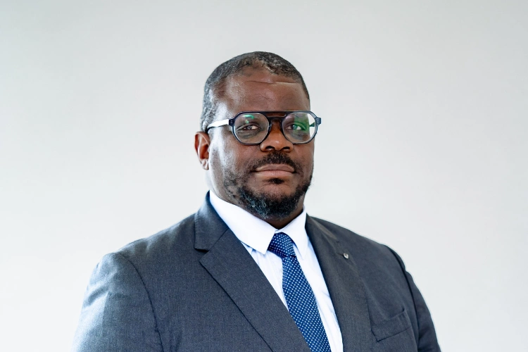 Transformation locale de manganèse : la Comilog mise sur Issempedjeno Ngaka 