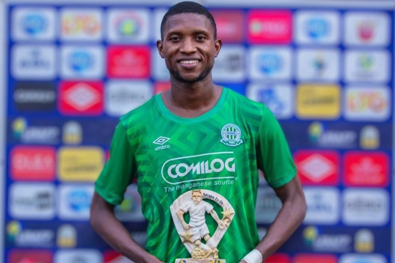 National-Foot 1 : Okoua porte Manga