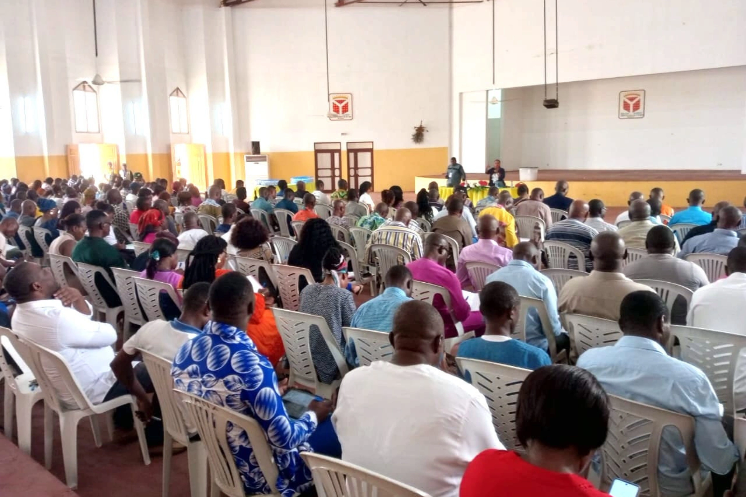 Une vue des participants à formation.
