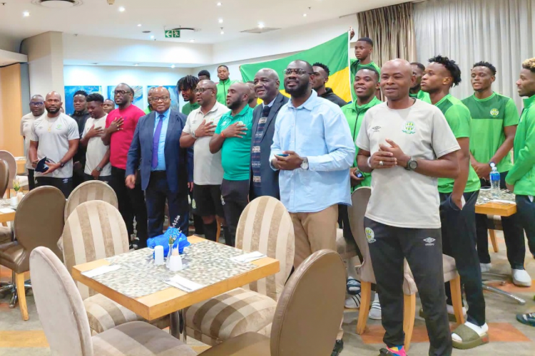 Ligue des champions : l’AS Mangasport reçoit le soutien du Haut-Commissaire du Gabon en Afrique du Sud