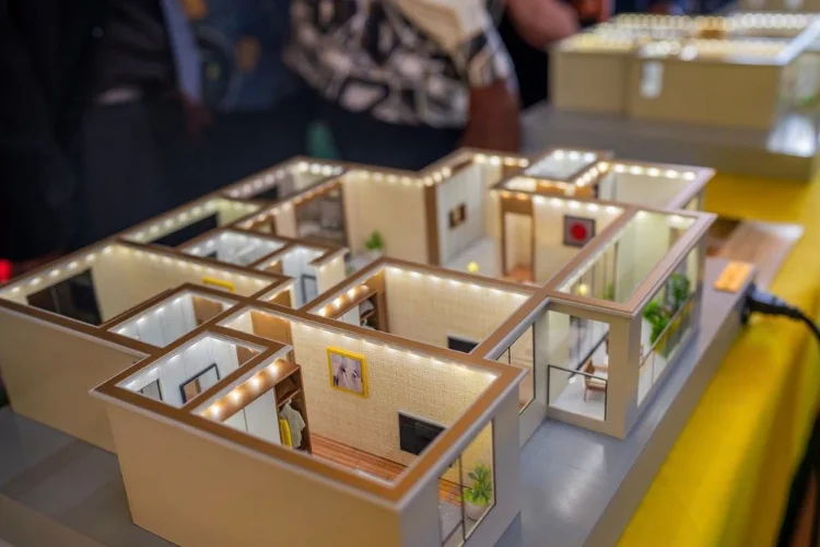 Habitat : Oligui Nguema lance un vaste chantier de 848 logements