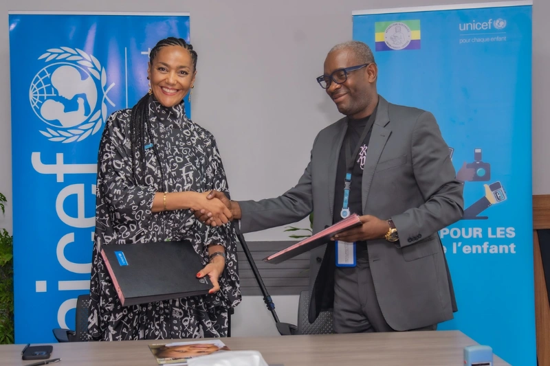 Marie-Reine Chirezi Fabry et Dafreshman. © DR
