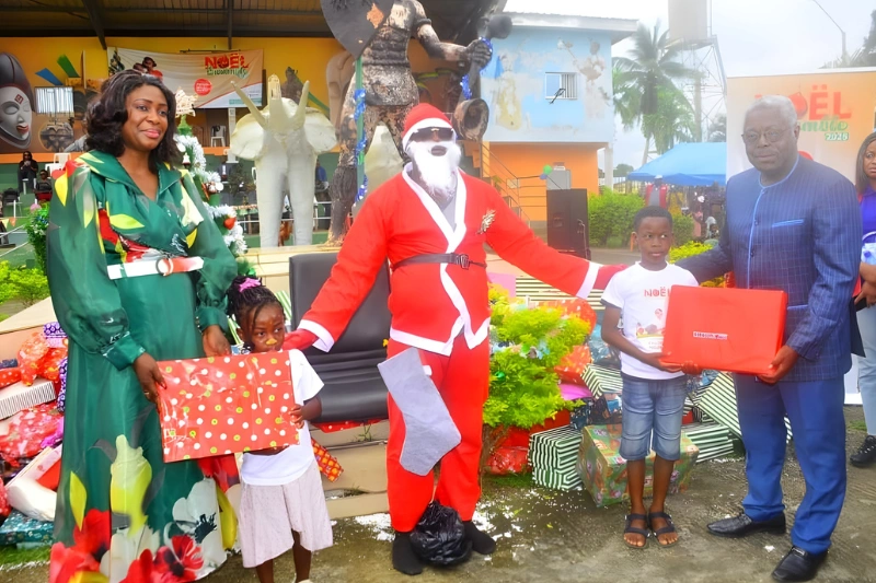 Mitzic : des cadeaux pour enfants issu s des familles défavorisées