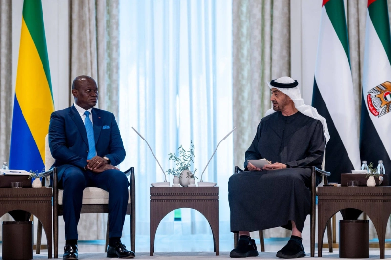 Brice Clotaire Oligui Nguema, président du Gabon et Son Altesse Sheikh Mohamed bin Zayed Al Nahyan