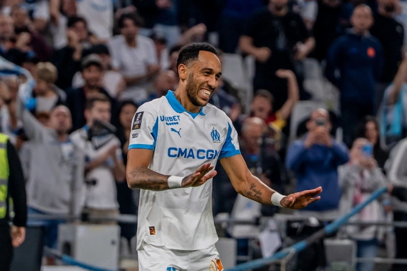 Football/Prix Marc-Vivien Foé : Aubameyang sur la liste des 11 nommés